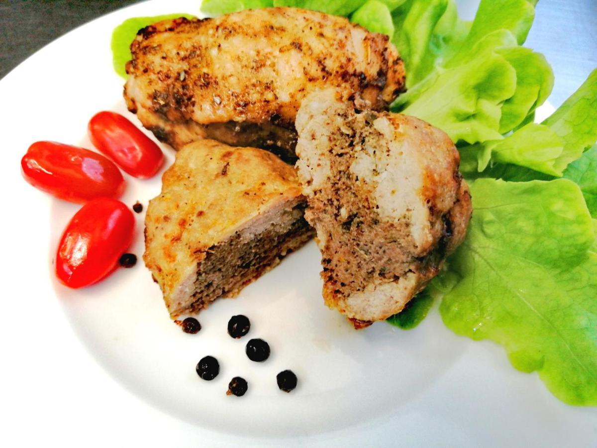 Restauracja Teo 호텔 Cieszkow 외부 사진